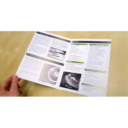 Imprimir Folleto A5 abierto plegado en díptico...