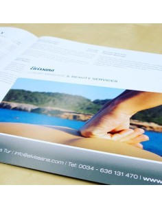 Folletos plegados formato apaisado, A4