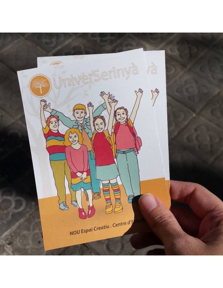 Flyers en papeles ecológicos/naturales, A5, impresión a dos caras