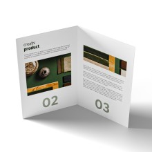 Folletos plegados y perforados en formato vertical, A5