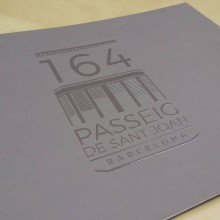 Flyers con lacado parcial en relieve, A6