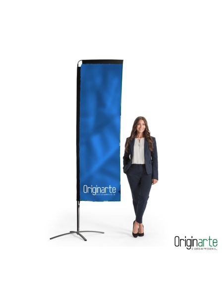 Squareflag M personalizada con base, 65 × 244 cm
