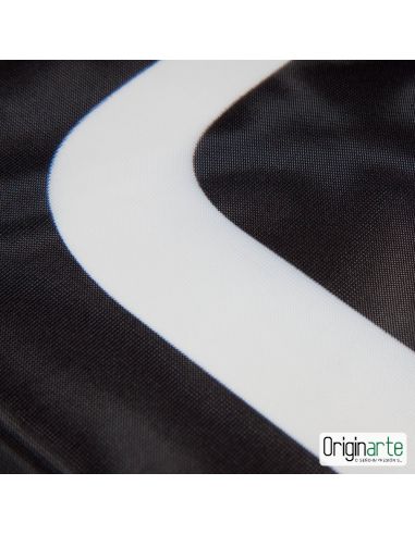 Banderola para mástil con brazo saliente de 150 × 400 cm