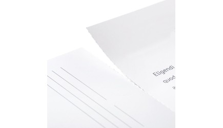 Folletos plegados y perforados